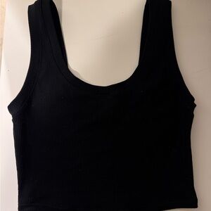 ALO Yoga Black Sleeveless Fitted Crop Tank